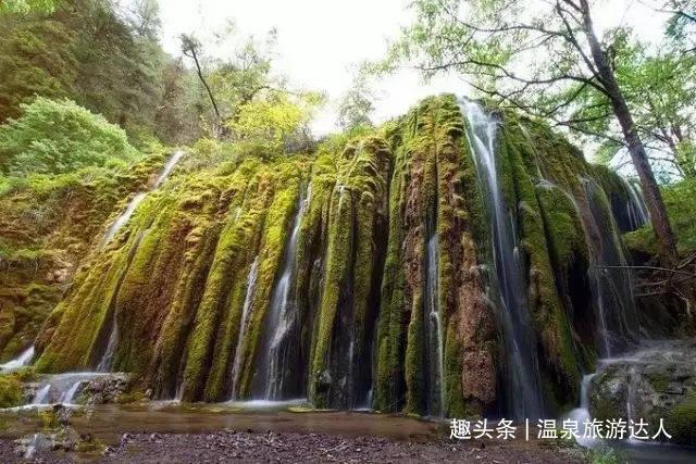 空袭敌营